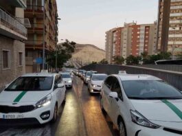 Alicante regulará los VTC con una hora de precontratación Alicante regulará los VTC con una hora de precontratación