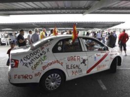 Uber se va de Valencia, no le interesa cumplir la ley Uber se va de Valencia