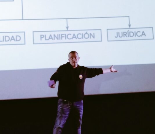 La necesidad de Taxi Project 2.0 La necesidad de Taxi Project 2.0